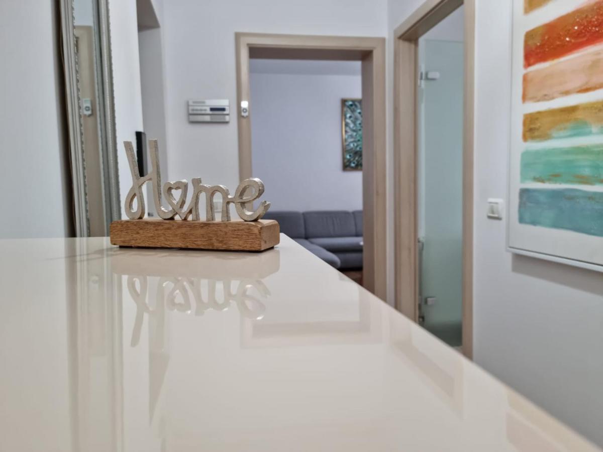Sasu Apartment Timişoara Buitenkant foto